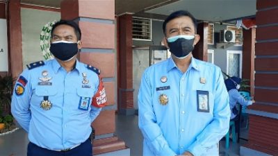 Adakan Sholawat dan Doa Bersama, Warga Binaan Lapas Rajabasa Berharap Covid-19 Segera Berakhir