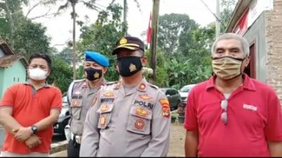 Polsek Sukarame Bagikan Paket Sembako Kepada Masyarakat yang Terdampak Covid-19