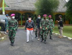 Danlanmar Jakarta Dampingi Dankormar Tinjau Kesiapan Serbuan Vaksin di Suryalaya