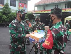 Komandan Kodim 0410/KBL Pimpin Acara Penyerahan Bantuan Paket Isoman Secara Simbolis
