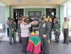 HUT TNI ke-76, Kapolresta Bandar Lampung Beri Kejutan Dandim 0410/KBL
