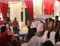 Wakapolda Lampung Tinjau Vaksinasi  di Ponpes Darul Fattah Lampung Timur