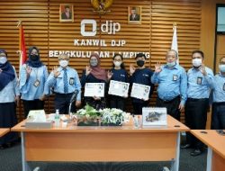Kanwil DJP Bengkulu Lampung Gelar Wisuda Penutupan Program Relawan Pajak 2021