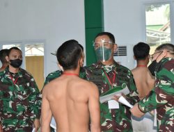 Danrem 043/Gatam Pimpin Sidang Parade Calon Tamtama PK TNI AD Gel II Ta 2021 Subpanda Lampung