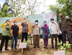 Gubernur Arinal Ajak Petani Kopi Binaan Nestle Dukung Program Kartu Petani Berjaya