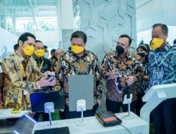 Telkomsel Hadirkan 5G Experience Center di Peluncuran Pusat Industri Digital Indonesia 4.0