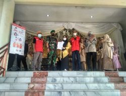 Bersama Satgas Covid 19 Babinsa Hermanto Imbau Warga Patuhi Prokes di Lokasi Hajatan