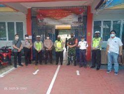 Anggota Koramil 410-05/TKP Melaksanakan Kegiatan Pengamanan Natal