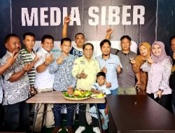 Media Siber Sinarlampung.co Menggelar Syukuran dan Do’a Bersama di Kantor Redaksi
