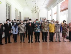Kakanwil Jabar Lantik 65 Notaris Baru Wilayah Bogor Raya di Gedung Bersejarah Bakorwil Wilayah Bogor