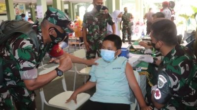 Dandim 0410/KBL Apresiasi Keberanian Muhammad Adit Saat Melaksanakan Suntik Vaksin Covid-19