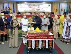 Ketua DPRD Provinsi Lampung Membuka Rapat Paripurna Istimewa Dalam Rangka HUT Lampung yang ke-58