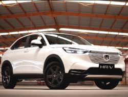 Pertama di Indonesia, Honda HR-V Generasi Kedua Hadirkan Varian RS dengan Mesin Turbo