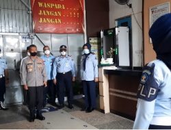 Waka Polda Lampung Cek Langsung Vaksinasi Booster WBP Lapas Perempuan Lampung