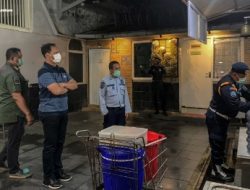 Pastikan Aman, Tertib dan Sesuai SOP, Kakanwil Jabar Sudjonggo Lakukan Monitoring Jelang Sahur di Lapas Bogor