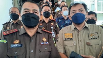 Anggota DPR RI Fraksi NasDem Taufik Basari Gelar di Kejati Lampung