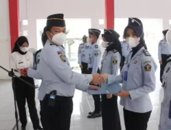 Kalapas Pimpin Upacara Kenaikan Pangkat 34 ASN Lapas Gunung Sugih