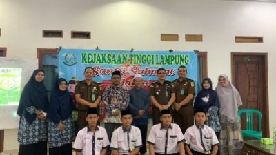 Jaksa Masuk Sekolah Kejati Lampung dengan Tema “Santri Sahabat Jaksa” di Pondok Pesantren Darul Huffaz