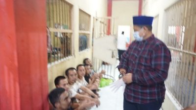 Gelar Razia Serentak, Kadivpas Pimpin Razia di Rutan Kelas I Bandarlampung