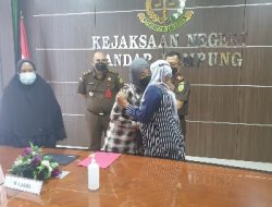 Terkait Kasus Penganiayaan, Kajari Bandar Lampung Ajukan Permohonan Penghentian Penuntutan Berdasarkan Keadilan Restoratif