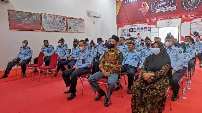 Kalapas Kalianda Ikuti Apel Pagi Pegawai dan Halal Bihalal Keluarga Besar Kemenukumham HAM RI