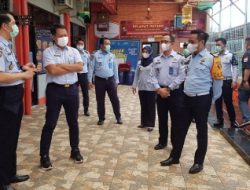 Pastikan Kunjungan Tatap Muka Berjalan Sesuai Aturan, Kakanwil Kemenkumham Jabar Kunjungi Lapas Bekasi
