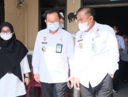 Semarak HDKD Ke-77, Kanwil Kemenkumham Lampung Selenggarakan Pembinaan Desa Sadar Hukum pada Warga Kelurahan Langkapura