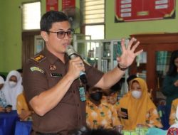 Program Jaksa Masuk Sekolah, Kejati Lampung Gelar Kegiatan Pada SMKN 5 Bandarlampung dan SMAN 6 Bandarlampung