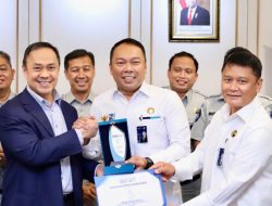 Rivan A. Purwantono: AKHLAK Award Menjadi Saksi  Semangat Insan Jasa Raharja Untuk Jadikan Perusahaan Tumbuh Berkelanjutan