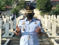 Penghormatan Kepada Para Pendahulu Bangsa, Kalapas Narktoika Kelas IIA Bandar Lampung Laksanakan Upacara Tabur Bunga Jelang HDKD ke-77