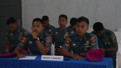 Bimbingan Pra Nikah TNI AL Kepada Prajurit Bujangan Brigade Infanteri 4 Marinir/BS