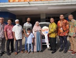 Bank Lampung Serahkan Mobil Hadiah Undian Simpeda Lokal 2022