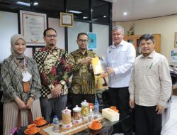 Audiensi Bersama Komite Nasional Keuangan dan Ekonomi Syariah