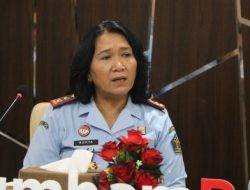 Pimpin Rapat Internal Divisi Administrasi, Kakanwil Sorta : Bangun Komitmen dan Profesionalisme