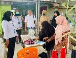 Narapidana Terorisme Mengikuti Kegiatan Menjahit Dari FKPT Dengan Pendampingan Oleh Idensos Wilayah Lampung