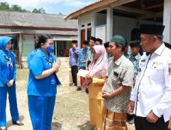 Ketua Cabang 7 Jalasenastri PG Kormar Adakan Kunsos dan Baksos di Pesawaran Lampung