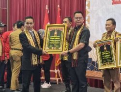 Kepala Kejati Lampung Menerima Award Terbaik Nasional