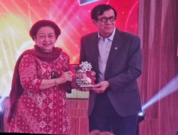 Ulang Tahun ke-70, Yasonna Luncurkan Buku Biografi Politik