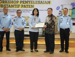 Kepala Kanwil Kemenkumham Lampung Dr. Sorta Serahkan 6 Sertifikat Hak Paten