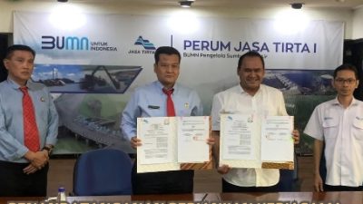 Kejari Kota Malang Laksankan Penandatanganan Kesepakatan Bersama (MoU) Dengan Perum Jasa Tirta I