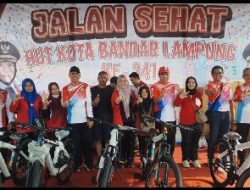 Ikut Jalan Sehat, Prajurit dan Persit Kodim 0410/KBL Warnai Kemeriahan HUT-341 Kota Bandarlampung
