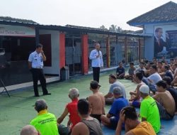Tekankan Perilaku Hidup Sehat, Kalapas beri Pengarahan Ratusan Warga Binaan Lapas Kalianda