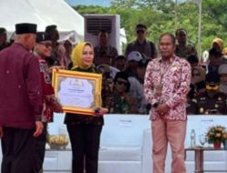 Gubernur Arinal Djunaidi Terima Penghargaan dari Menteri Pertanian