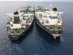Bakamla RI Berhasil Menangkap Kapal Super Tanker Berbendara Iran di Laut Natuna