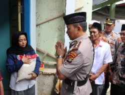 Berikan Tali Asih, Kapolresta Bandar Lampung Kunjungi Keluarga Korban Meninggal Dunia Jatuhnya Lift di Sekolah Az Zahra