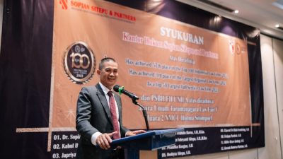 Kantor Hukum Sopian Sitepu & Partners Syukuran Penghargaan Bersama Mahasiswa PSBH FH Unila