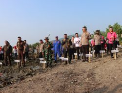 Peduli Penghijauan, Polresta Bandar Lampung Tanam Ribuan Pohon