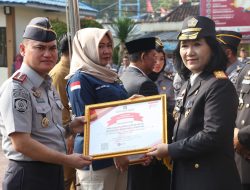 Ikuti Upacara Hari Lahir Kemenkumham Ke-78, Lapas Kelas IIA Kotabumi Terima Penghargaan dari  Kanwil Kemenkumham Lampung