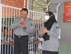 Kepala Rutan kelas IIB Bangil Menggelar Acara Panggung Hiburan Untuk Warga Binaan