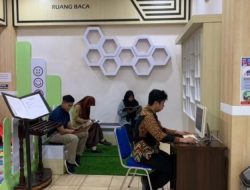 Ciptakan Berbagai Inovasi, Kepala Imigrasi Kotabumi Sediakan Ruang Pojok Baca Digital Bagi Pengunjung